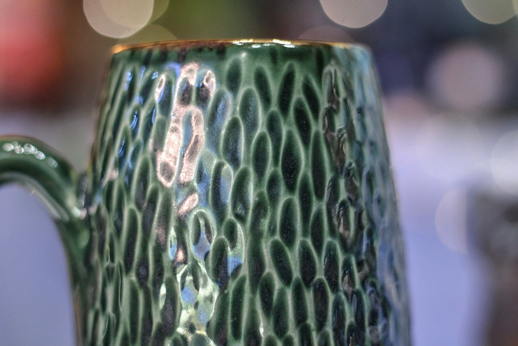 11-D Evergreen Christmas Textured Mug, 23 oz.