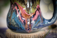 Load image into Gallery viewer, 11-B Molten Cheetah Variation Gourd Mug, 20 oz.