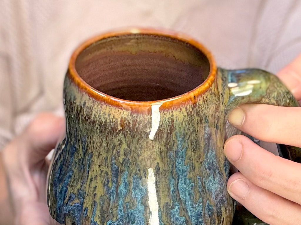 12-D Mossy Wave Mid Mod Mug, 20 oz.