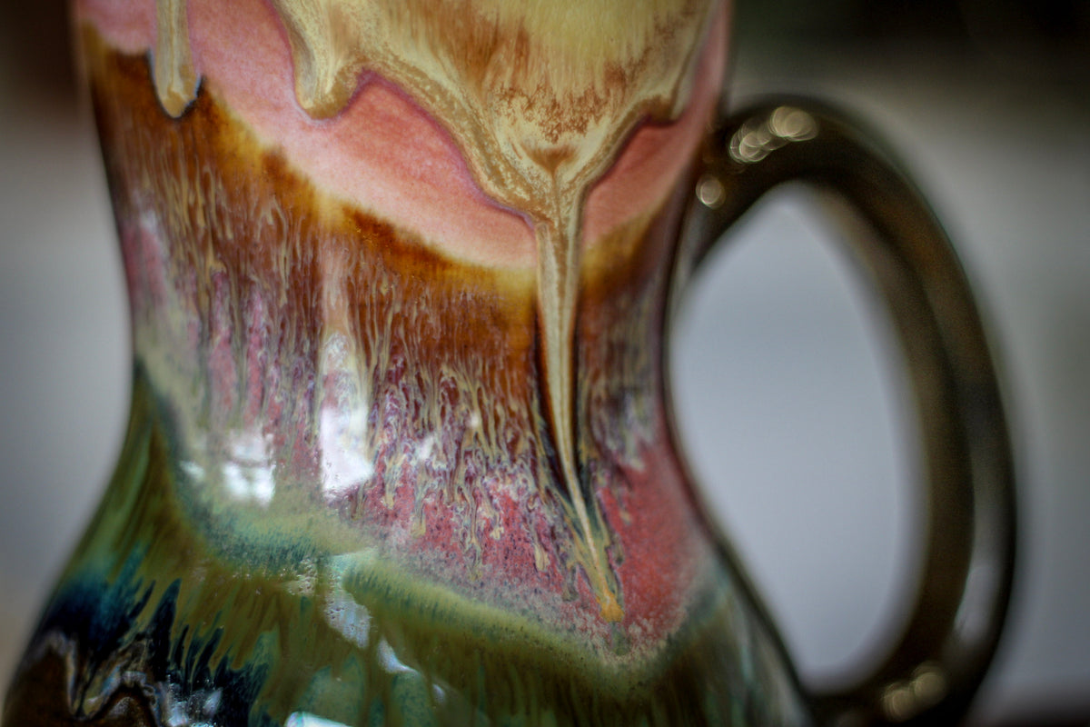 11-B Coral Meadows Gourd Mug, 27 oz.