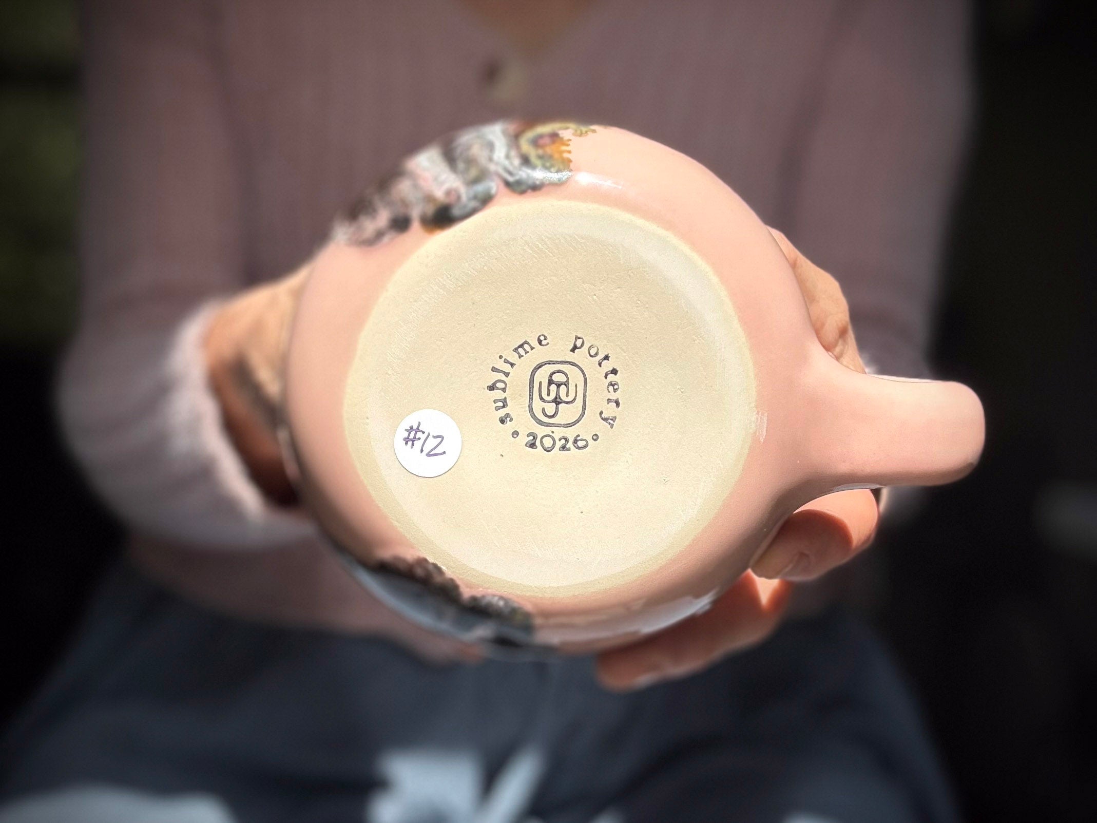 12-D Granny's Lace Gourd Mug - TOP SHELF, 20 oz.