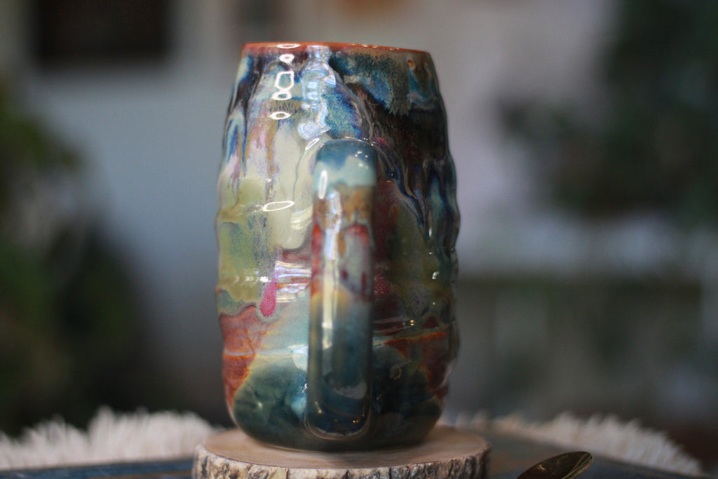 09-D Messy Grace Textured Mug, 20 oz.