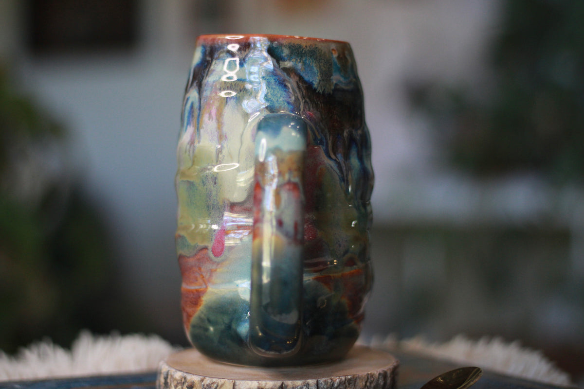 09-D Messy Grace Textured Mug, 20 oz.