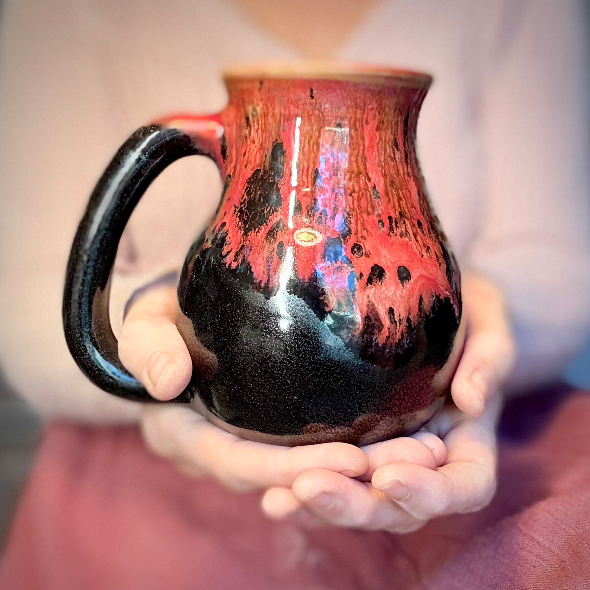 02-D Molten Melon Notched Flared Curvy Mug, TOP SHELF - 20 oz.