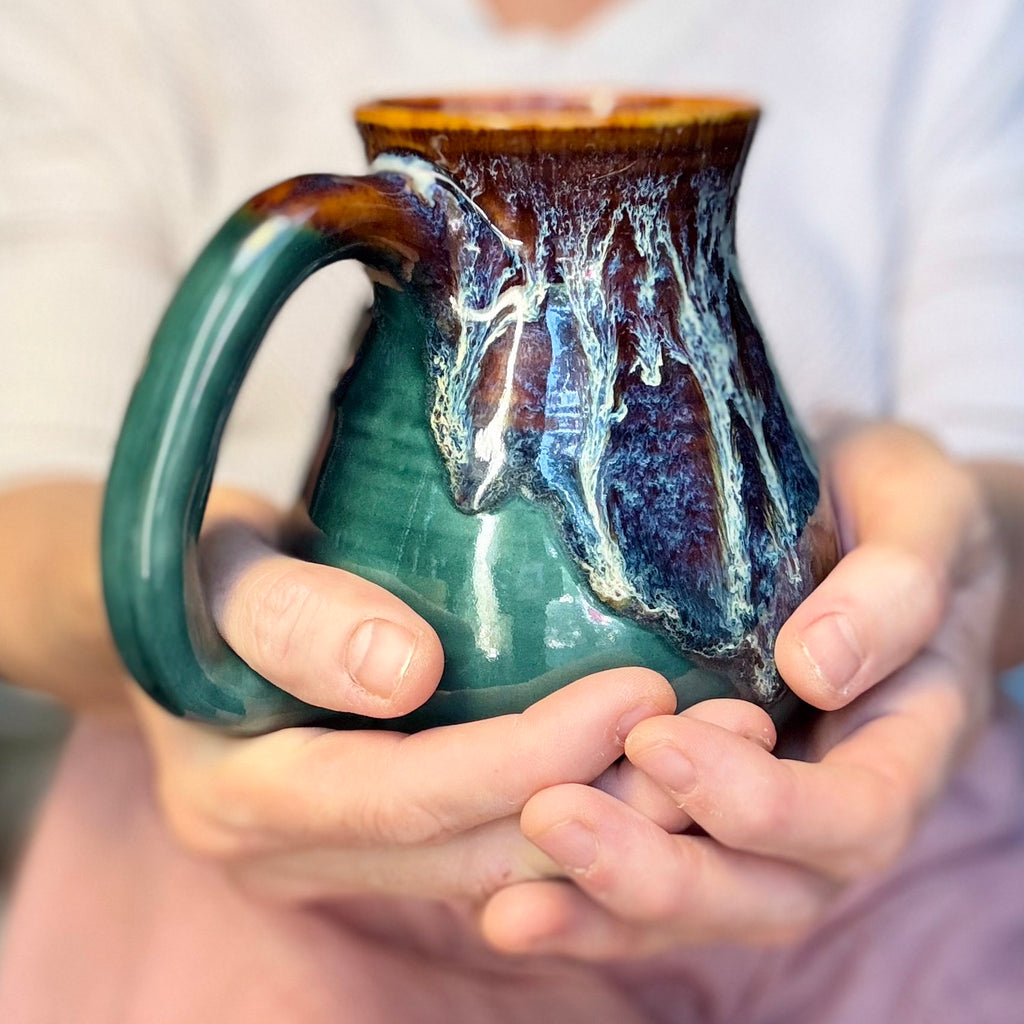 11-E New Wave Flared Mug, 22 oz.