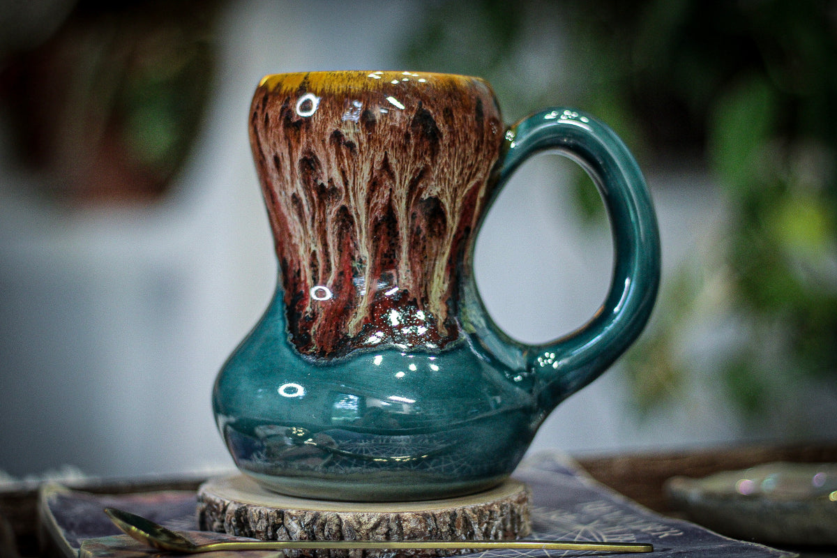 12-D Caramel Acorn Gourd  Mug, 20 oz.