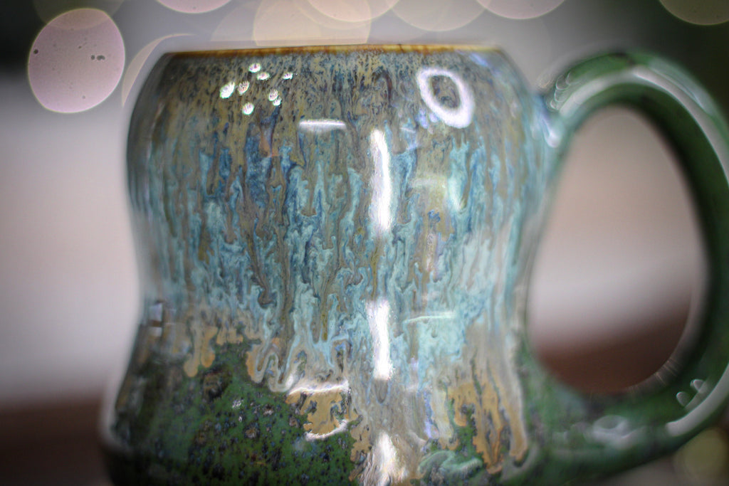 12-D Mossy Falls Petite Acorn Gourd Mug, 12 oz.