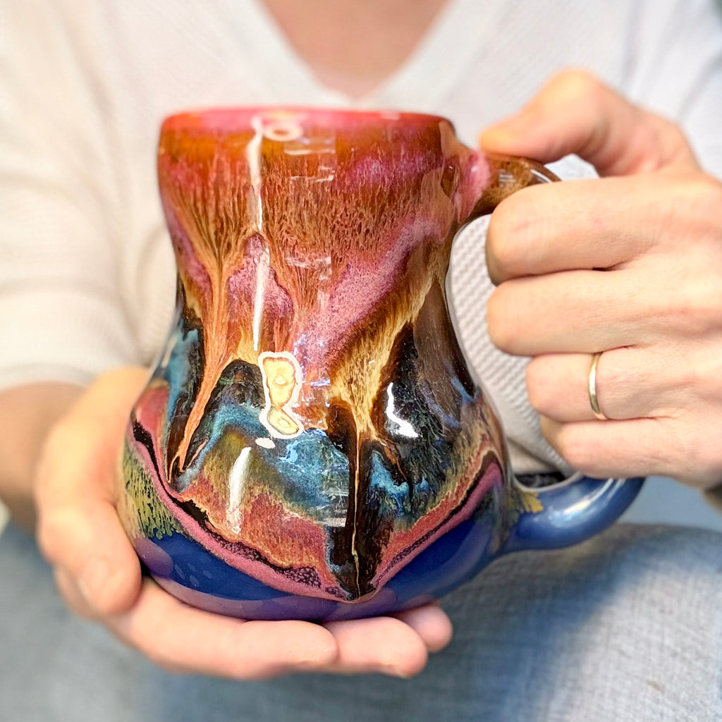 12-B Magenta Haze Gourd Mug, 20 oz.