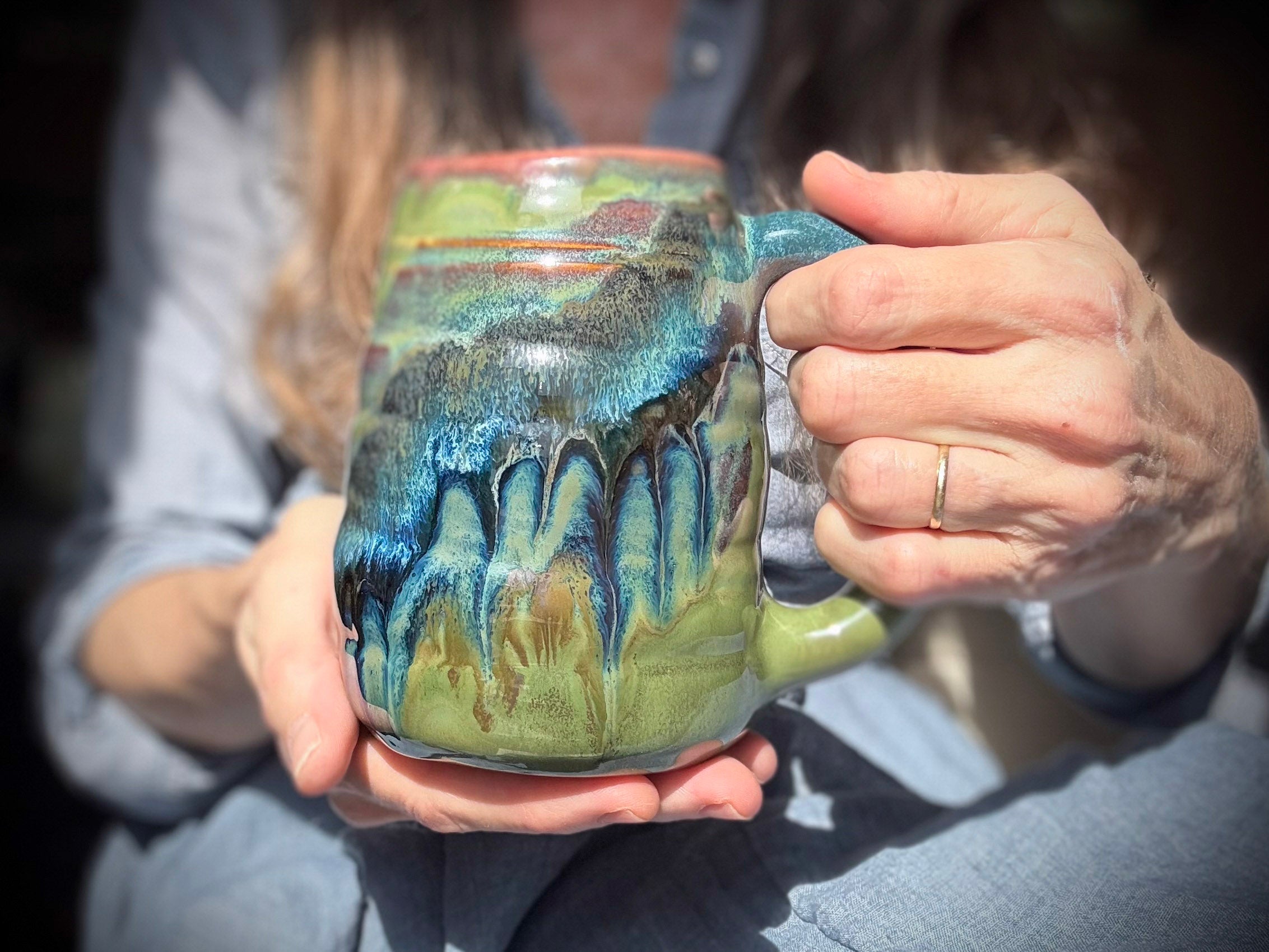 12-D Green 'FLOW' Swirly Mug, 19 oz.