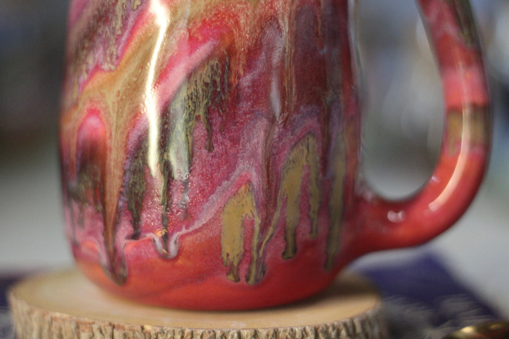 04-D Fuchsia 'FLOW' Mug, 24 oz.