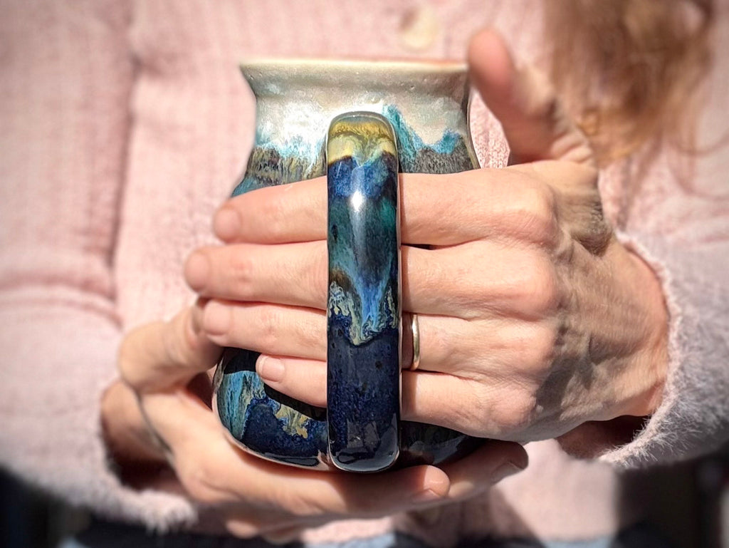 12-D Green Mountain Variation Cuddle Mug, 16 oz.