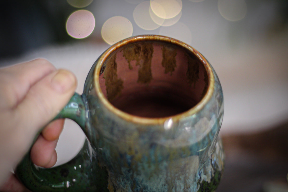12-D Mossy Falls Petite Acorn Gourd Mug, 12 oz.