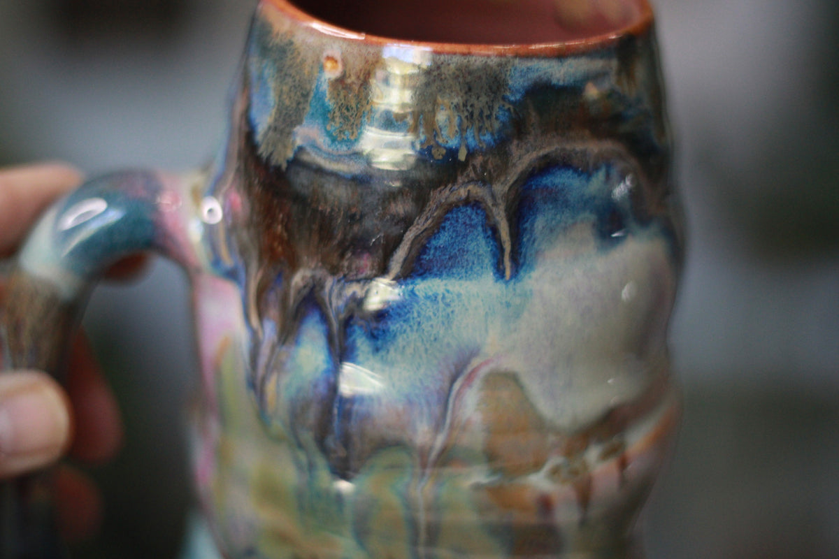 09-D Messy Grace Textured Mug, 20 oz.
