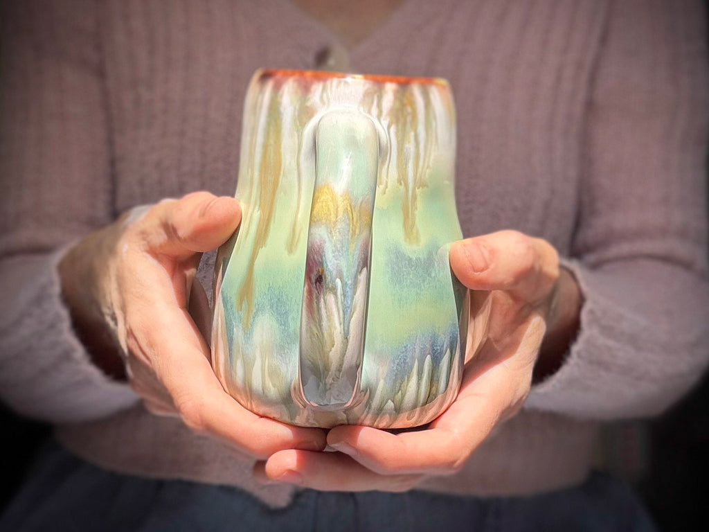 13-D Soft Earth Mid Mod Mug, 20 oz.