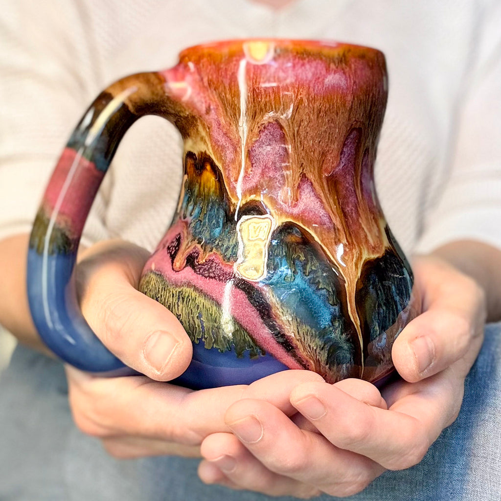 12-B Magenta Haze Gourd Mug, 20 oz.