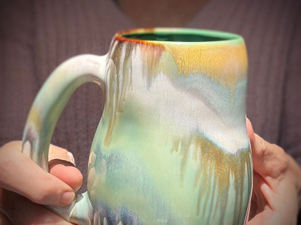 13-D Soft Earth Mid Mod Mug, 20 oz.