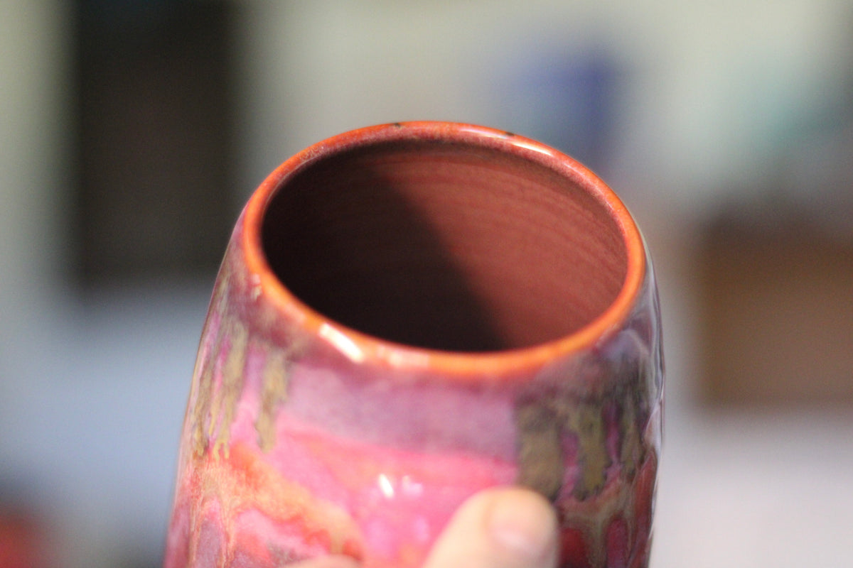 04-D Fuchsia 'FLOW' Mug, 24 oz.