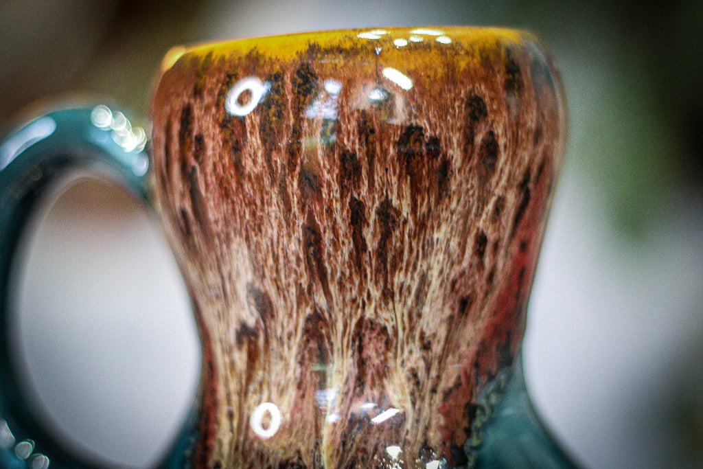 12-D Caramel Acorn Gourd  Mug, 20 oz.
