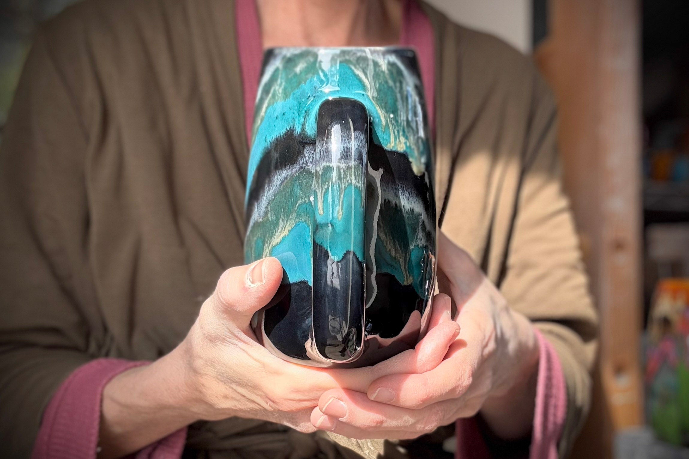 12-E Turquoise Grotto Mug, 22 oz.
