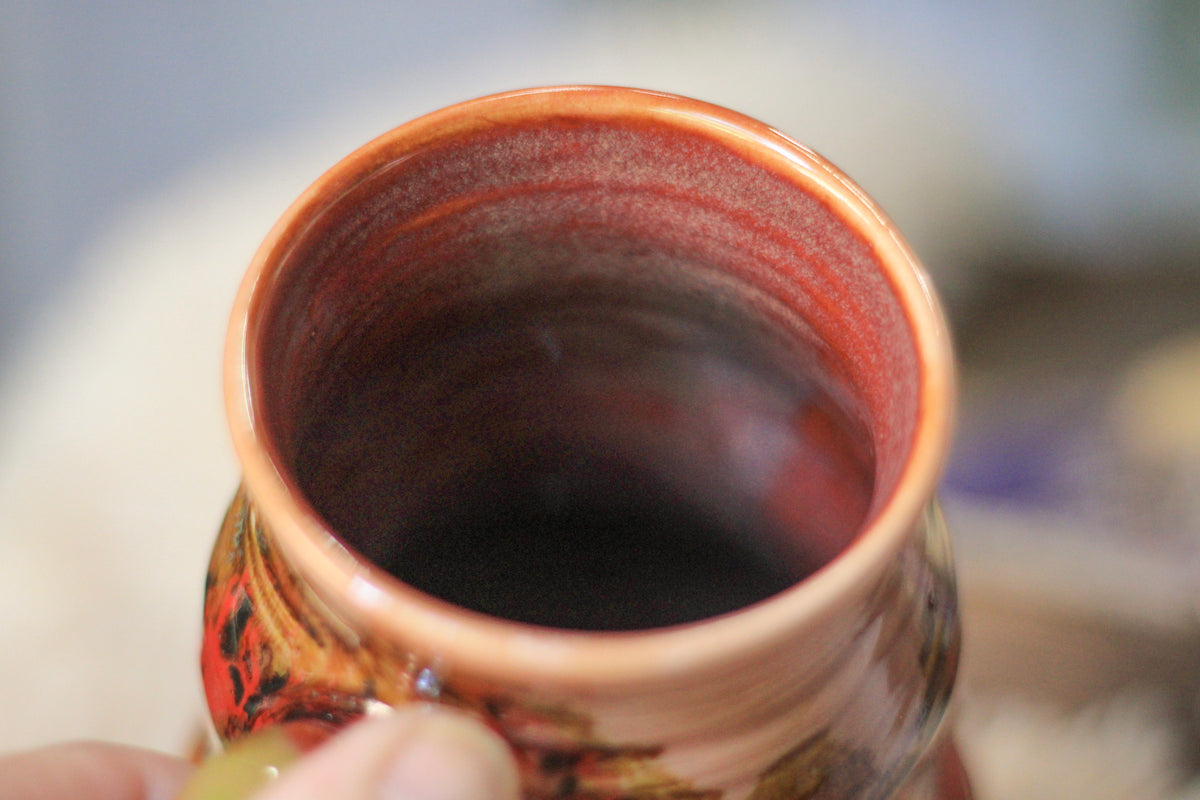 09-D Coral Mountains Barely Flared Textured Divot 'Cuddle' Mug, 17 oz.