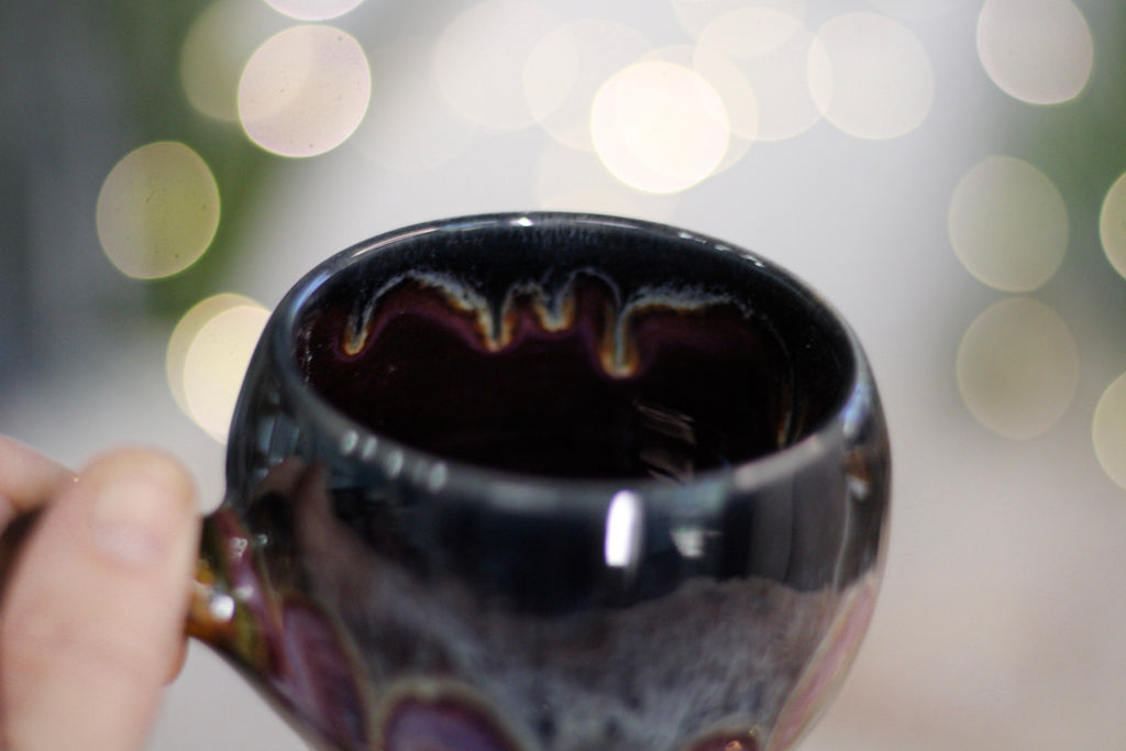 11-B Purple Haze Gourd Mug, 19 oz.