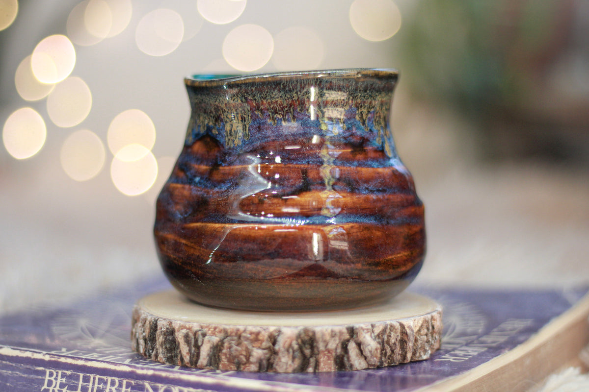 16-TESTER Textured Divot Sipping Bowl,  10 oz.