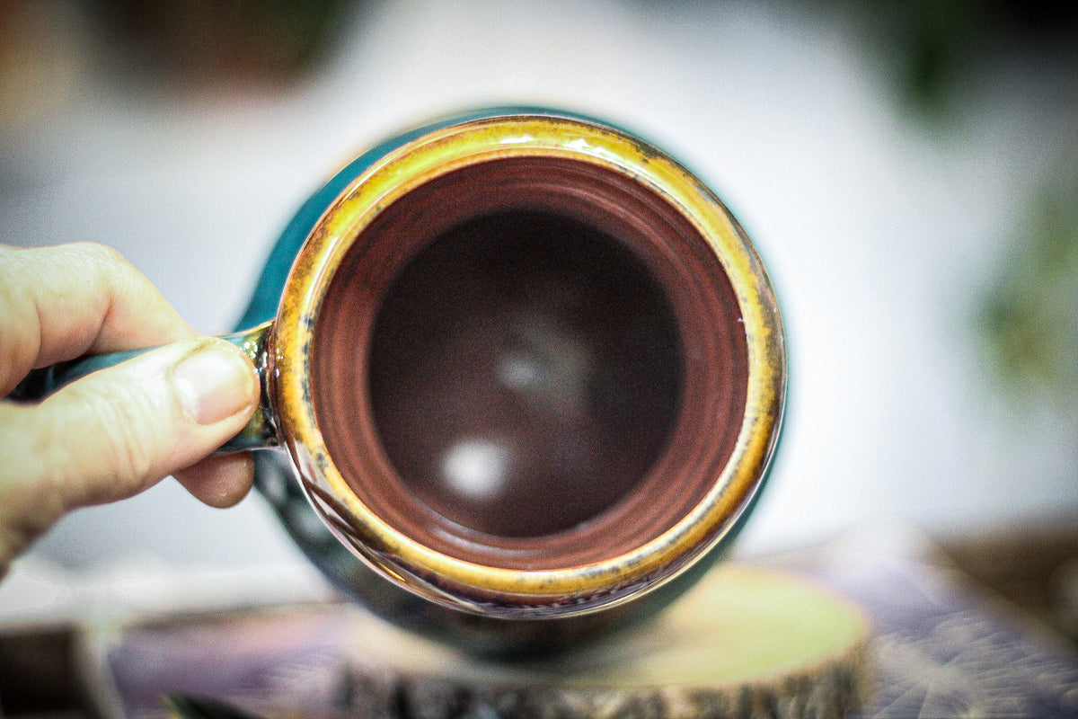 12-D Caramel Acorn Gourd  Mug, 20 oz.