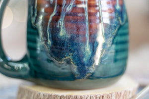 11-D New Wave Textured  Mug, 17 oz.