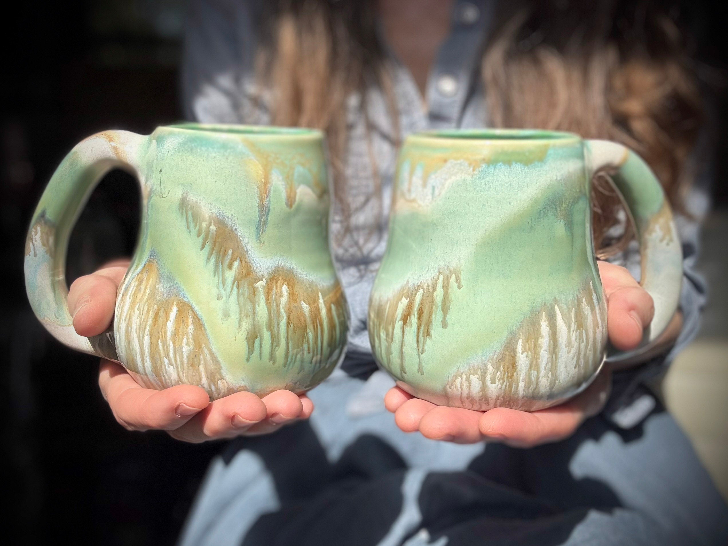 13-F Soft Earth Mid Mod Mug, 17 oz. (This listing is for one mug)