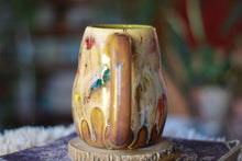 Load image into Gallery viewer, 12-F Vintage Christmas Mid Mod Mug, 20 oz.