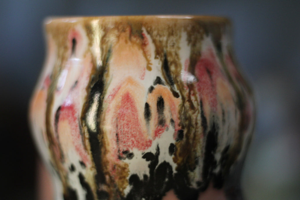 05-E Granny's Lace Gourd Mug Variation - TOP SHELF, 22 oz.