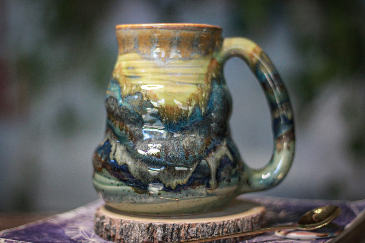 13-D EXPERIMENT Barely Flared Textured Divot 'Cuddle' Mug, 19 oz.