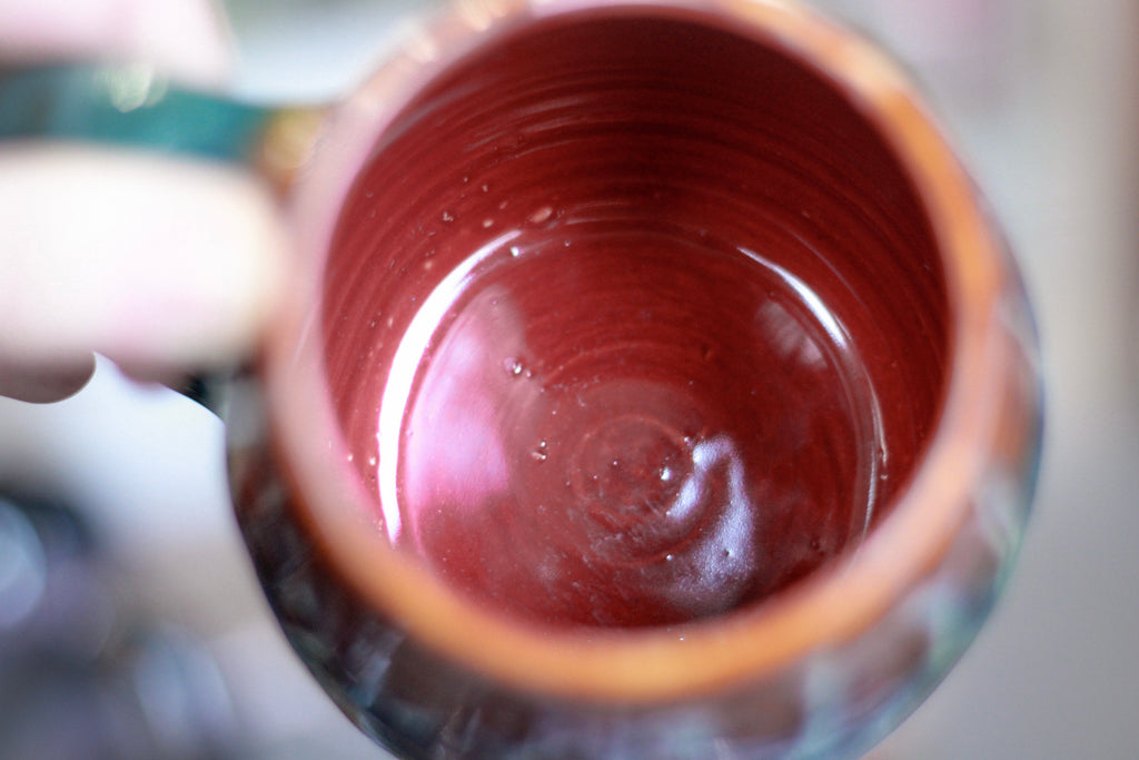 11-D New Wave Textured  Mug, 17 oz.