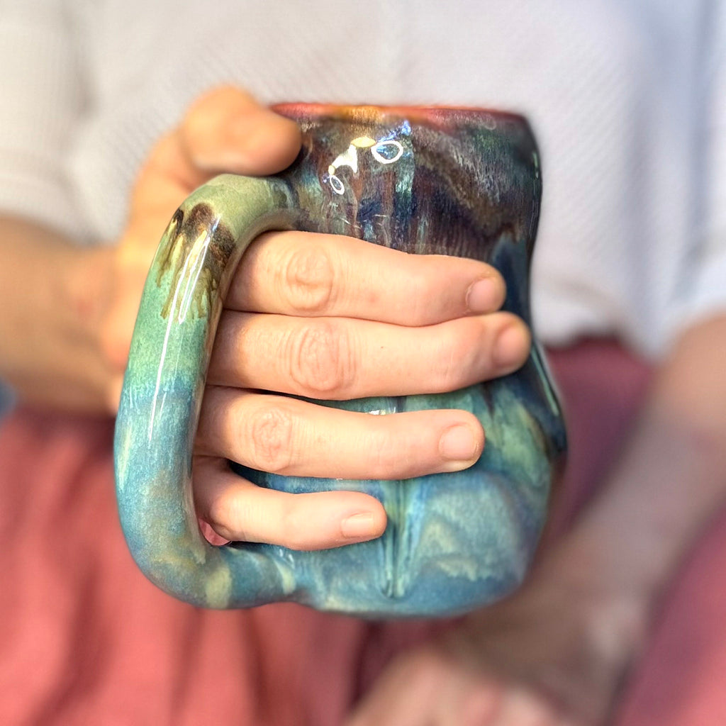 02-D Green PROTOTYPE Mid Mod Mug - TOP SHELF, 20 oz.