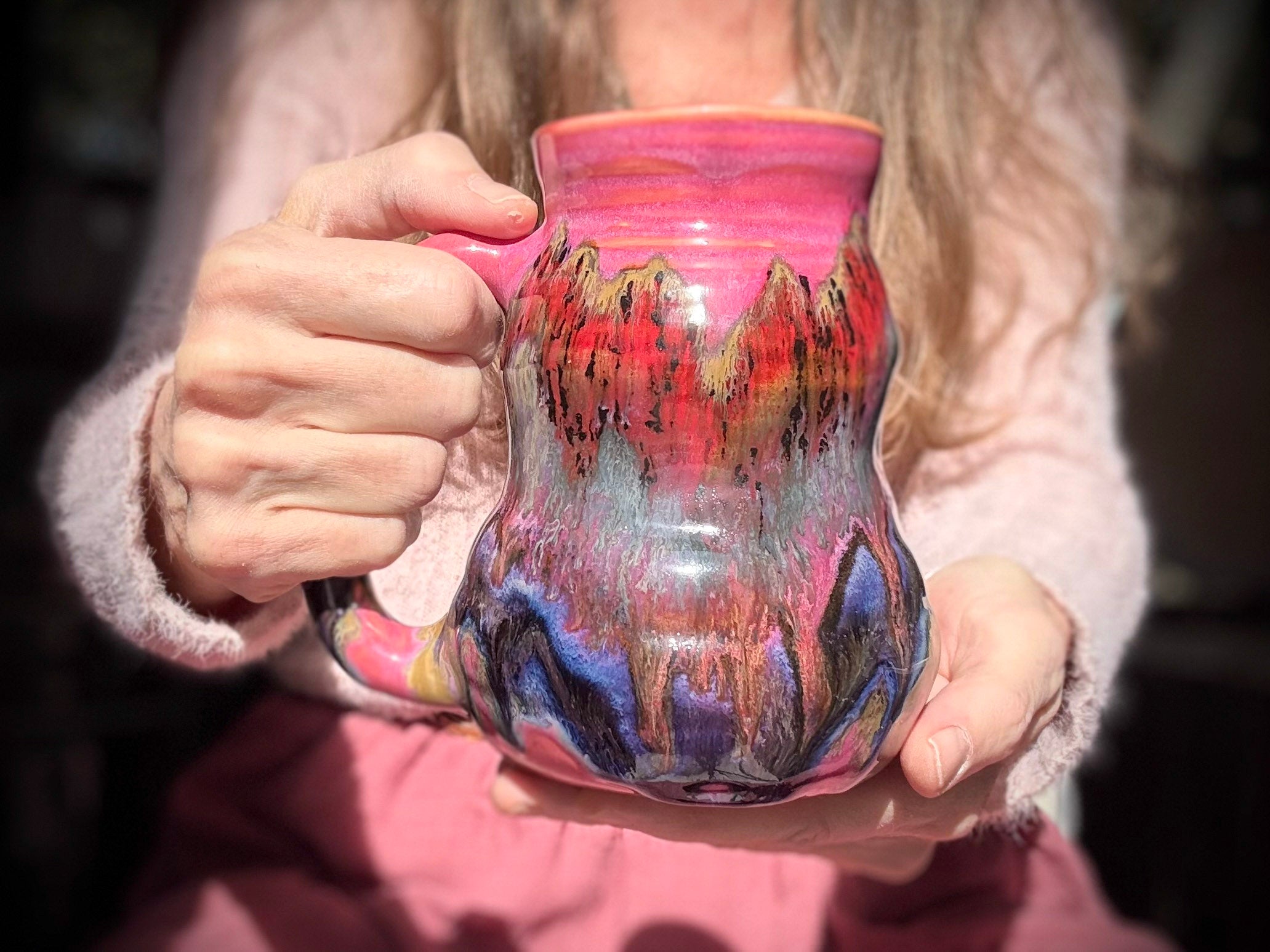 15-B Strawberry Fields Cuddle Mug - TOP SHELF MISFIT, 22 oz.