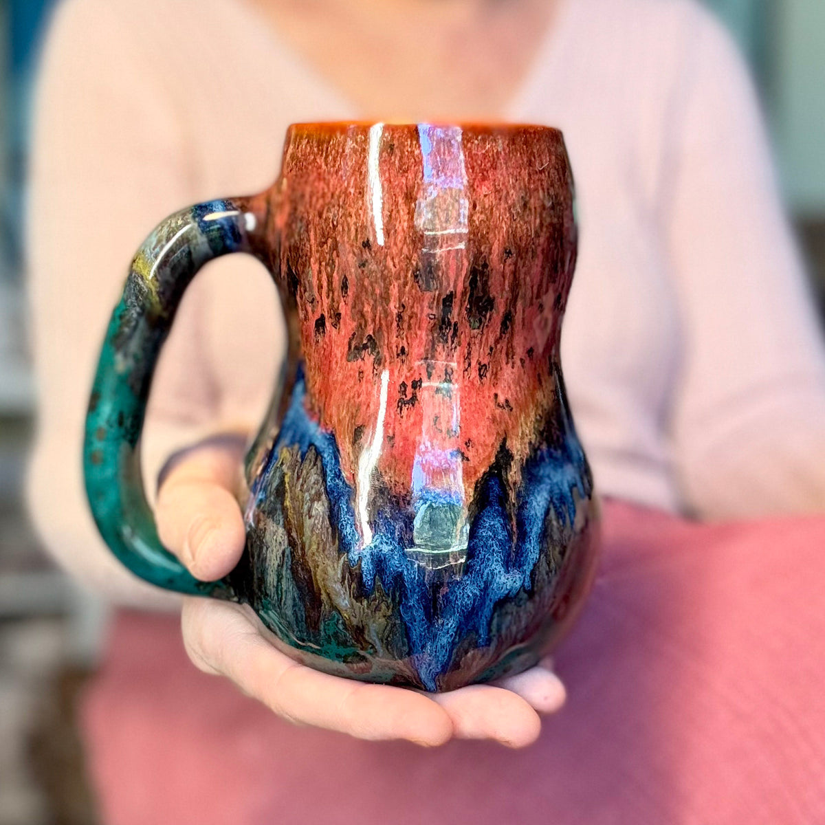 13-B Molten Melon Curvy Mug, 25 oz.