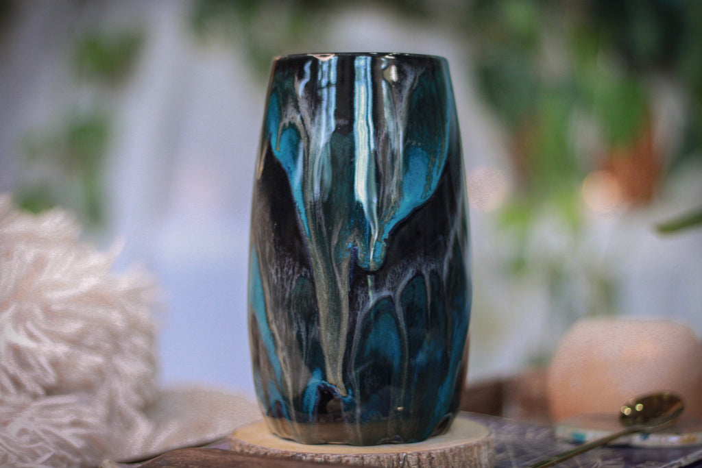 13-D Turquoise Grotto Mug - MISFIT, 25 oz. - 15% off