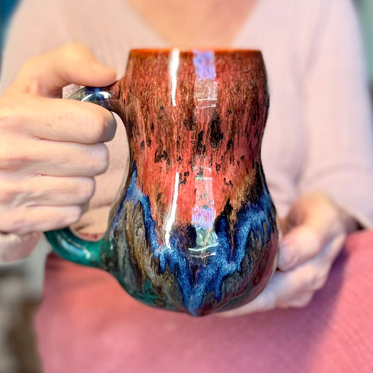13-B Molten Melon Curvy Mug, 25 oz.