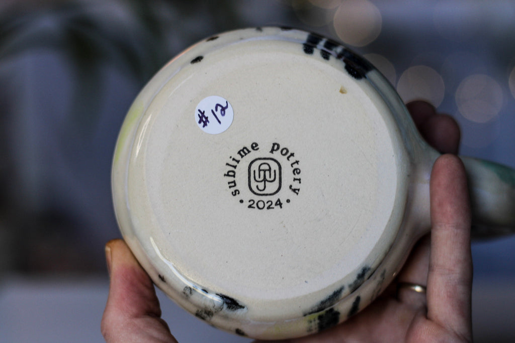 12-D Atomic Jazz Acorn Gourd Mug, 20 oz.