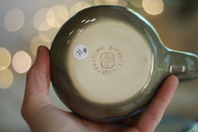 Load image into Gallery viewer, 10-B Smokey Mountain Gourd Mug, 20 oz.