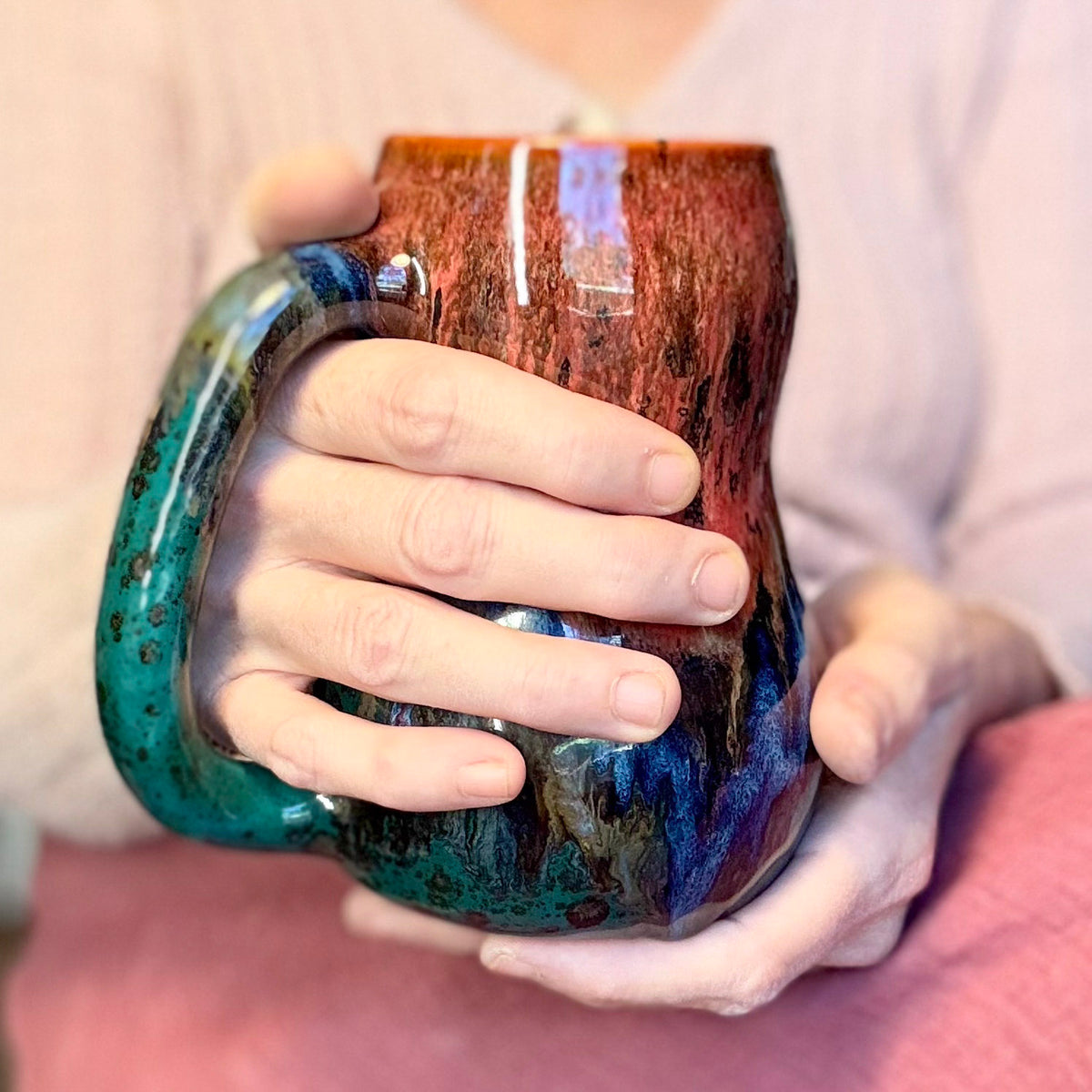13-B Molten Melon Curvy Mug, 25 oz.