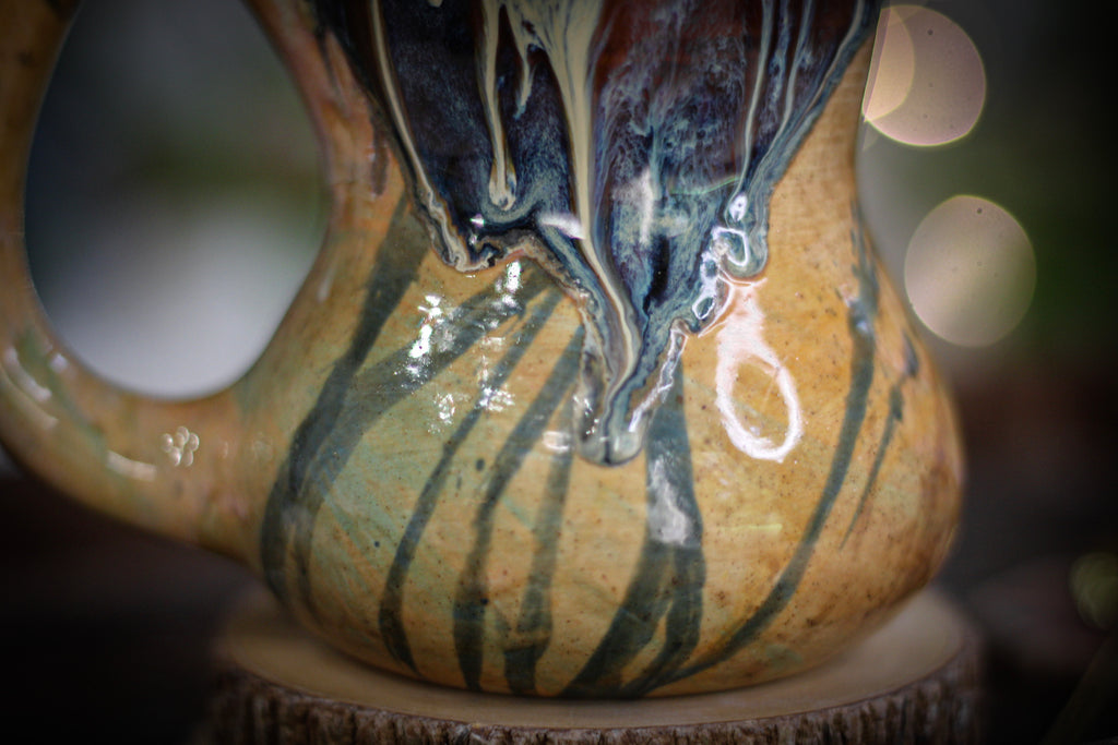 14-D New Wave Variation Gourd Mug, 17 oz.