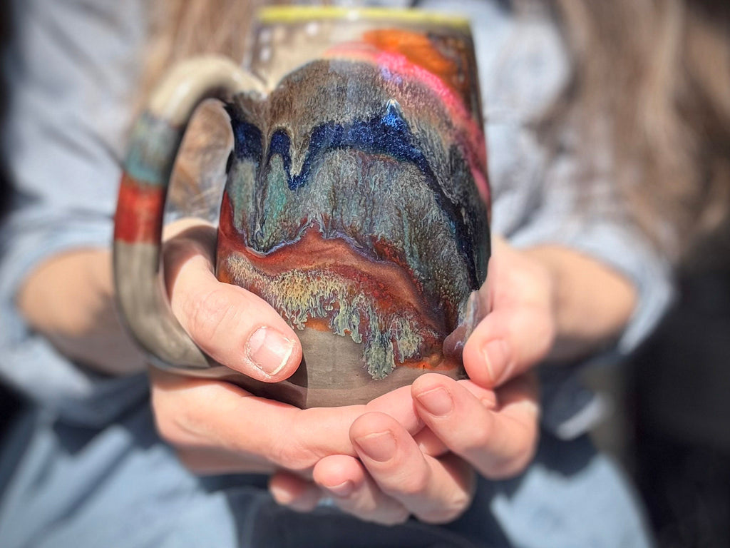 14-D Smokey 'FLOW' Mug, 18 oz.