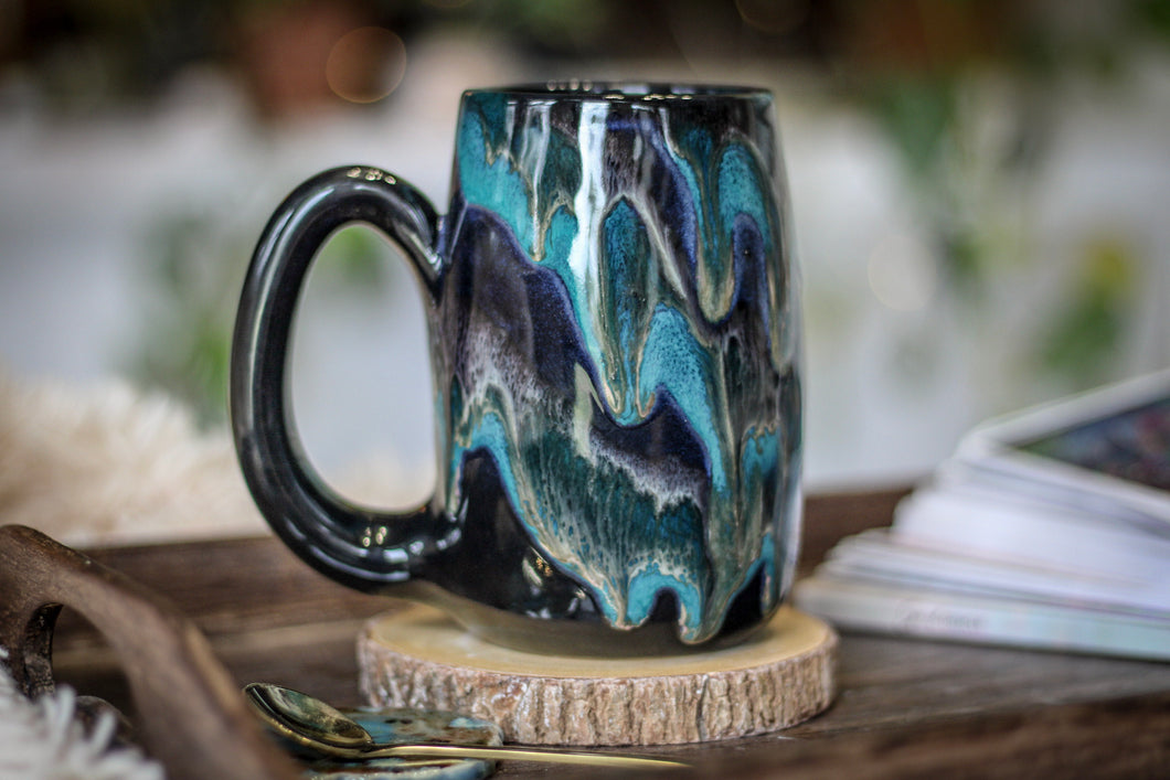 14-E Turquoise Grotto Mug, 18 oz.