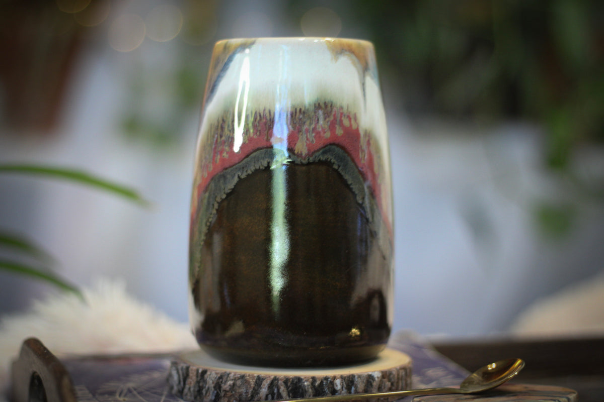 14-D Doe Tail Mug, 24 oz.