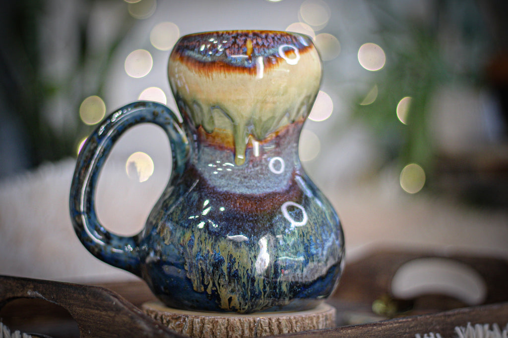 15-A New Earth Gourd Mug, 28 oz.
