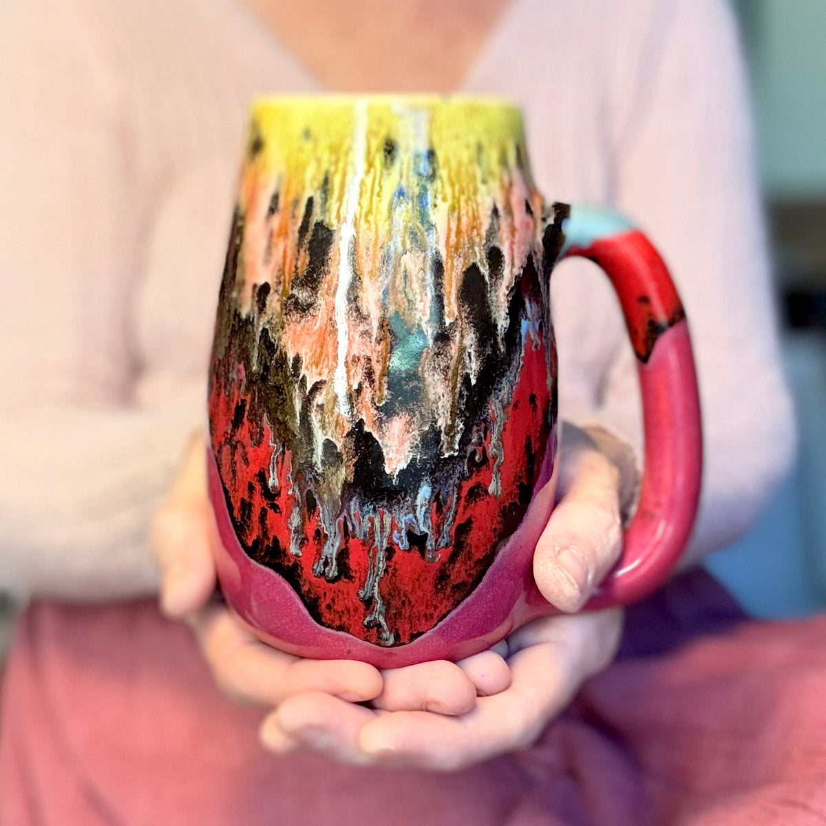 14-C PROTOTYPE Curvy Mug, 26 oz.