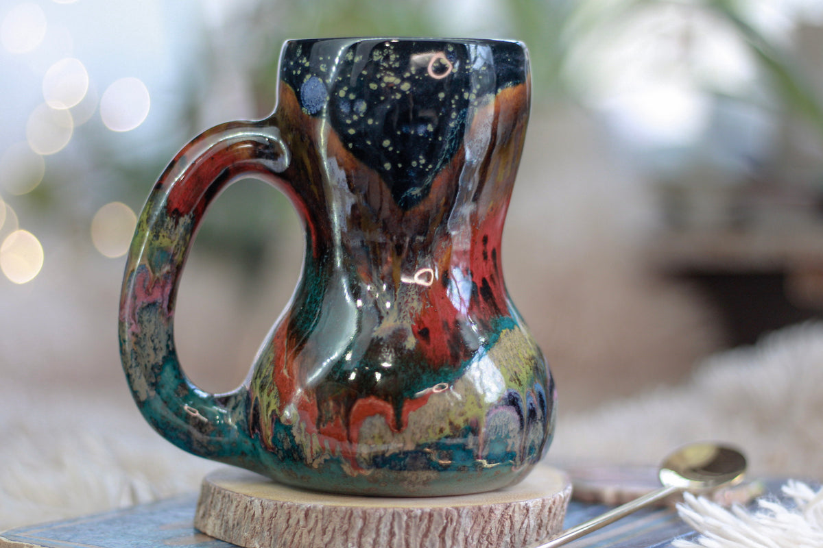13-A Green Mountain Midnight Mug, 15 oz.