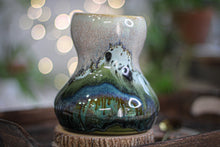 Load image into Gallery viewer, 15-C TidePool Acorn Gourd Mug, 20 oz.