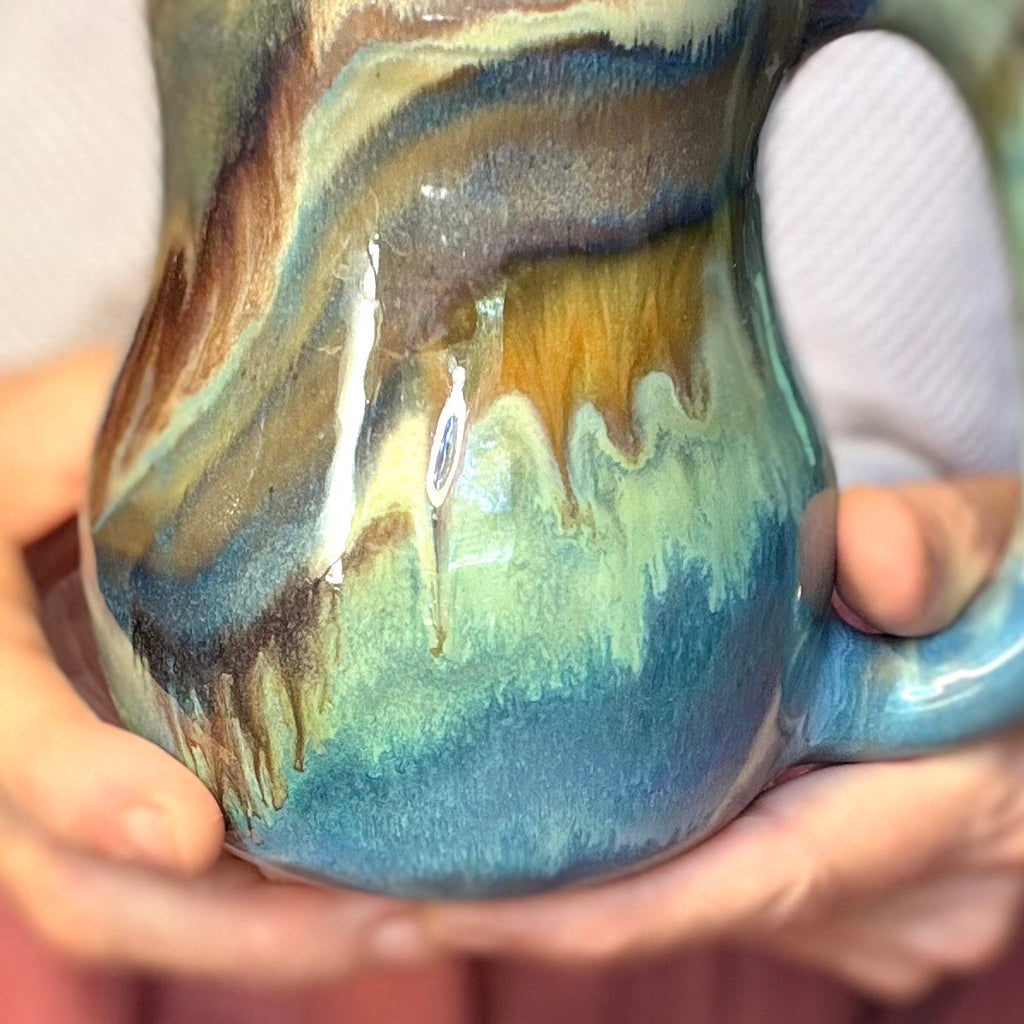 02-D Green PROTOTYPE Mid Mod Mug - TOP SHELF, 20 oz.